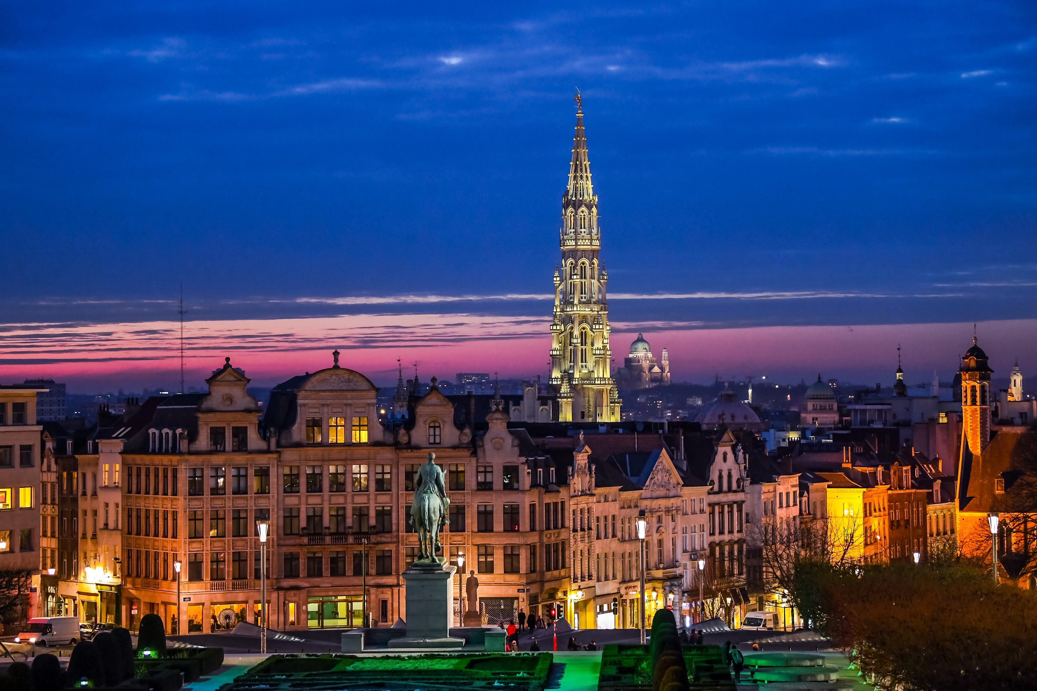 Lit 2 Places Led Inspiré City Of Brussels