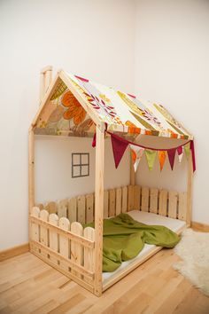 Lit Enfant 90 Frais House Shaped Bed Montessori Bed or toddler Bed Floor Bed Full