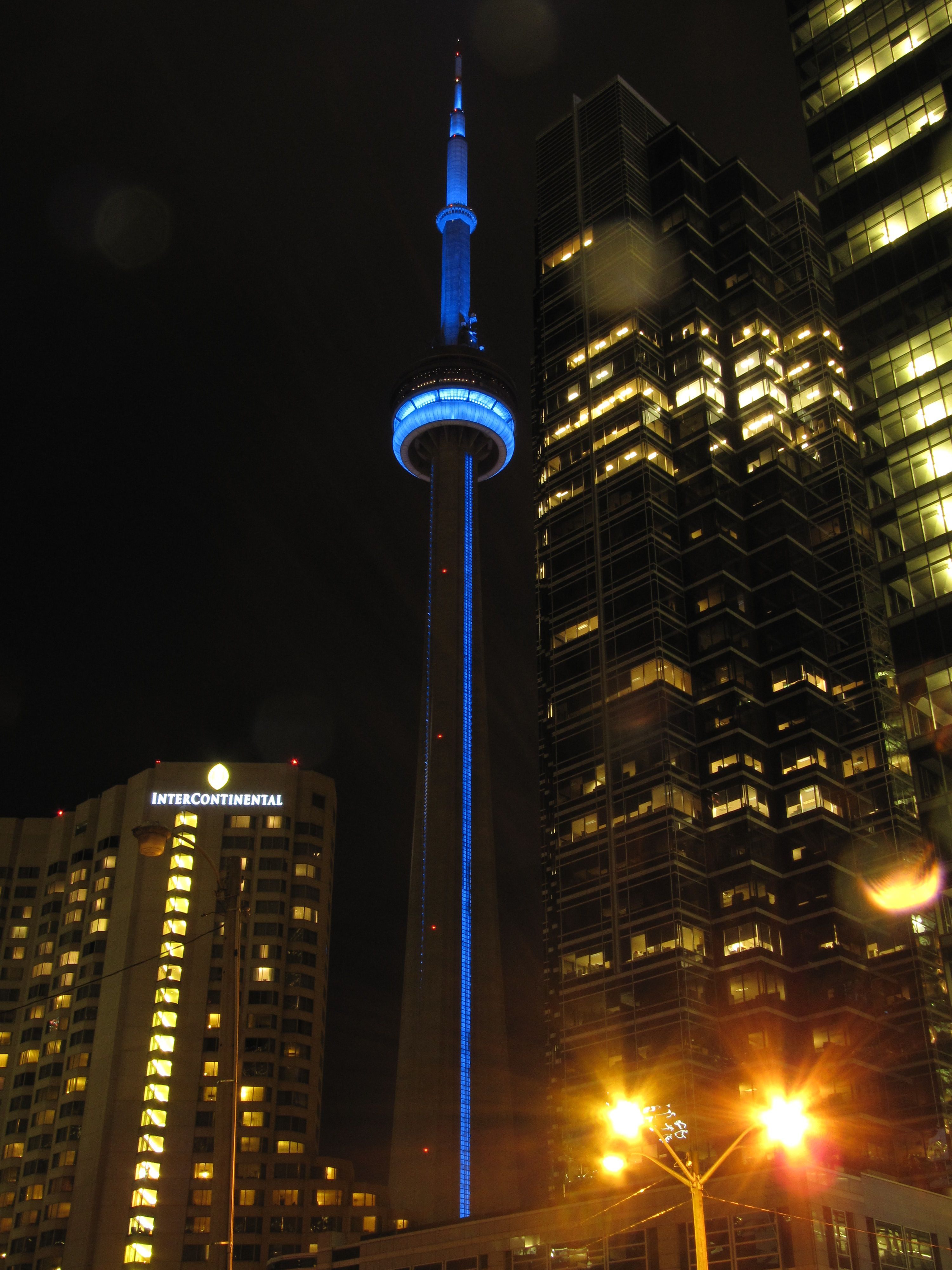 The CN Tower lit blue for Prostate Cancer Awareness Month La Tour